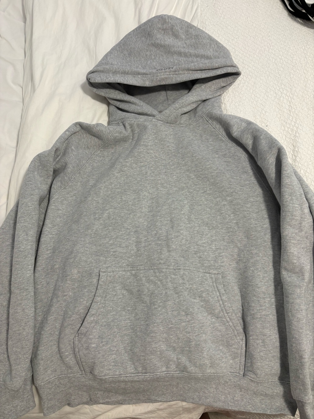 Aritzia Cozy Sweatfleece Mega Hoodie Gray Sweatshirt Medium